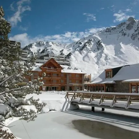 Apartmán 5 Pers. Avec Balcon A 80m Des Pistes - 1800 - Fr-1-404-334