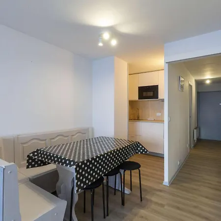 5 Pers. Avec Balcon A 80m Des Pistes - 1800 - Fr-1-404-334