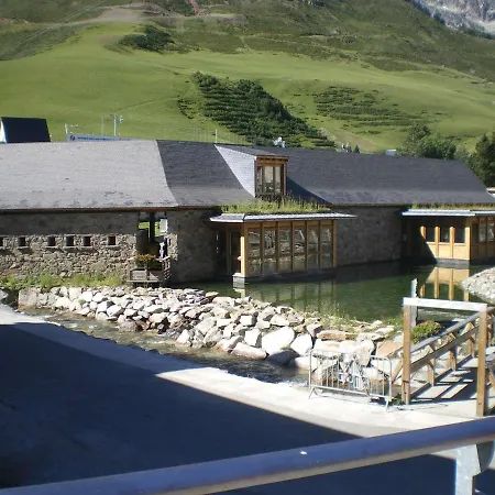 5 Pers. Avec Balcon A 80m Des Pistes - 1800 - Fr-1-404-334 * La Mongie